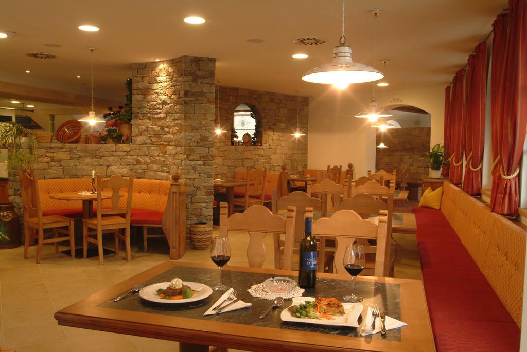 Hotel Vermoi Laces Εξωτερικό φωτογραφία