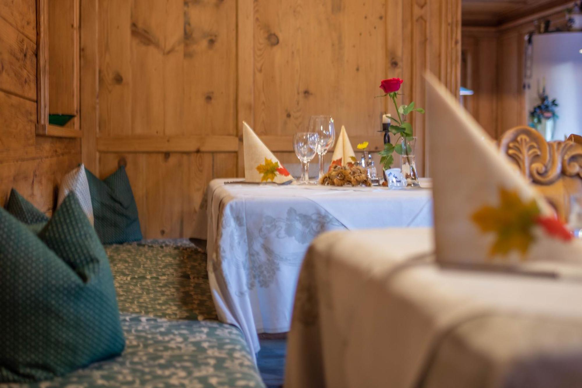 Hotel Vermoi Laces Εξωτερικό φωτογραφία